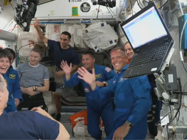 Lanzamiento de la Crew-4 y acoplamiento en la ISS