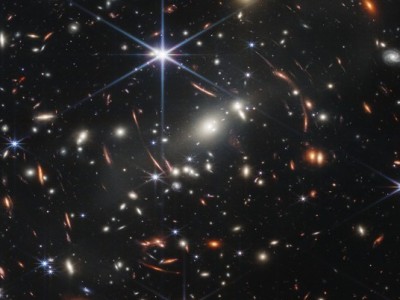 Primeras observaciones científicas del Telescopio James Webb